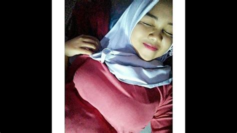 bokep jilbob|Bokep Cewek Jilbab Cantik Ngangkang Berdiri Colmek